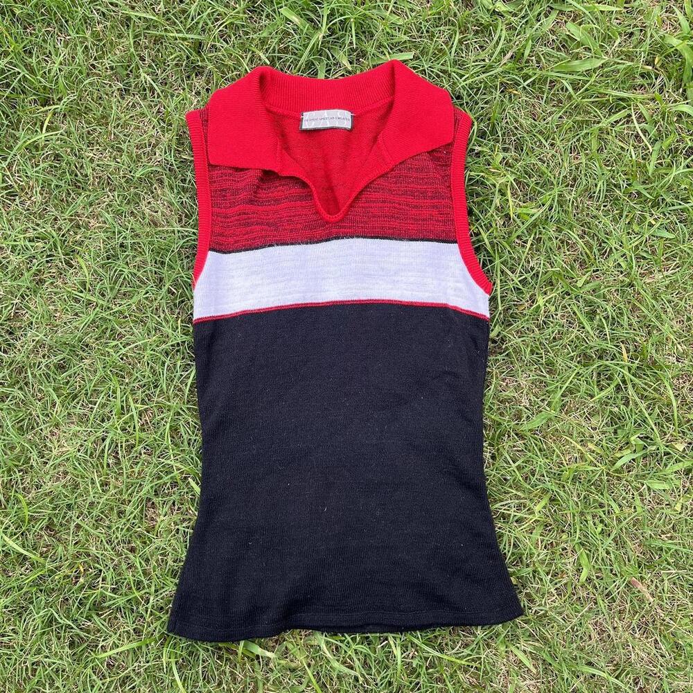 2000s Great American Sweater red/white/black striped collared sleeveless top